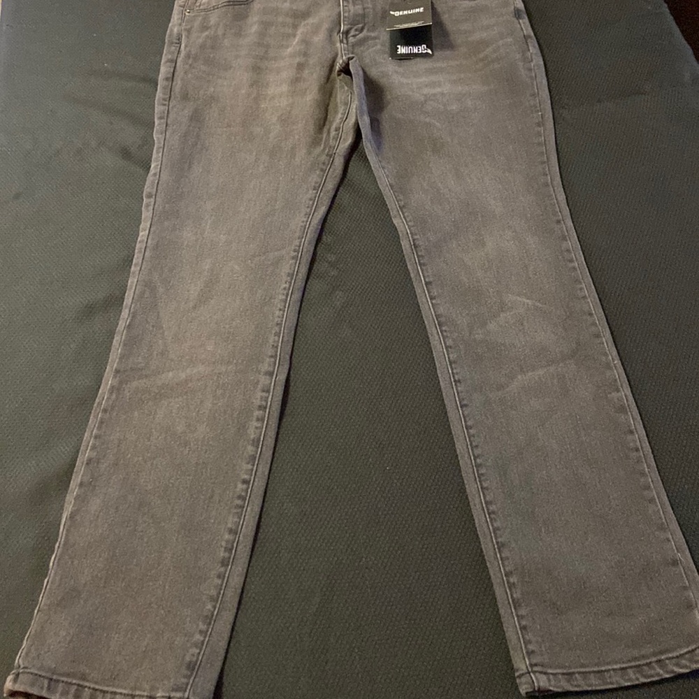 Genuine Authentic Garments Men’s Jeans 34Wx32LSkinny Fit NWT